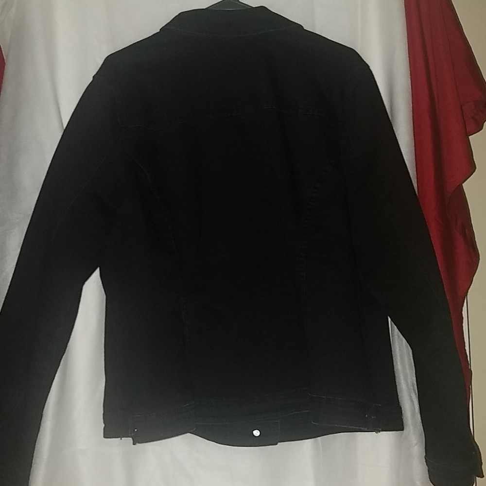 Jean Jacket - Picture 3 of 4